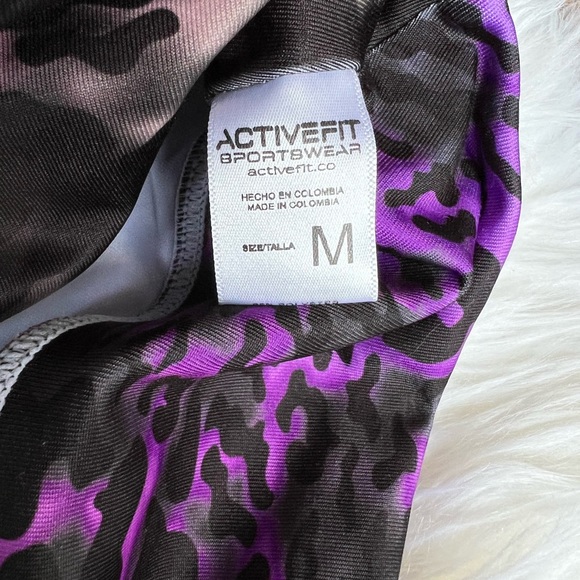 Activefit Cheetah Print Leggings - Picture 4 of 5